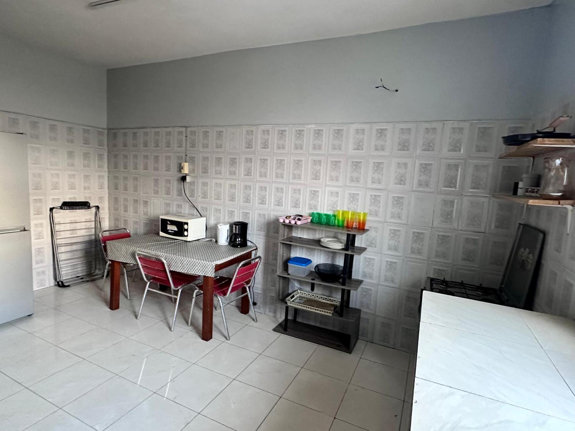 A Louer 04 Pieces Appartement *